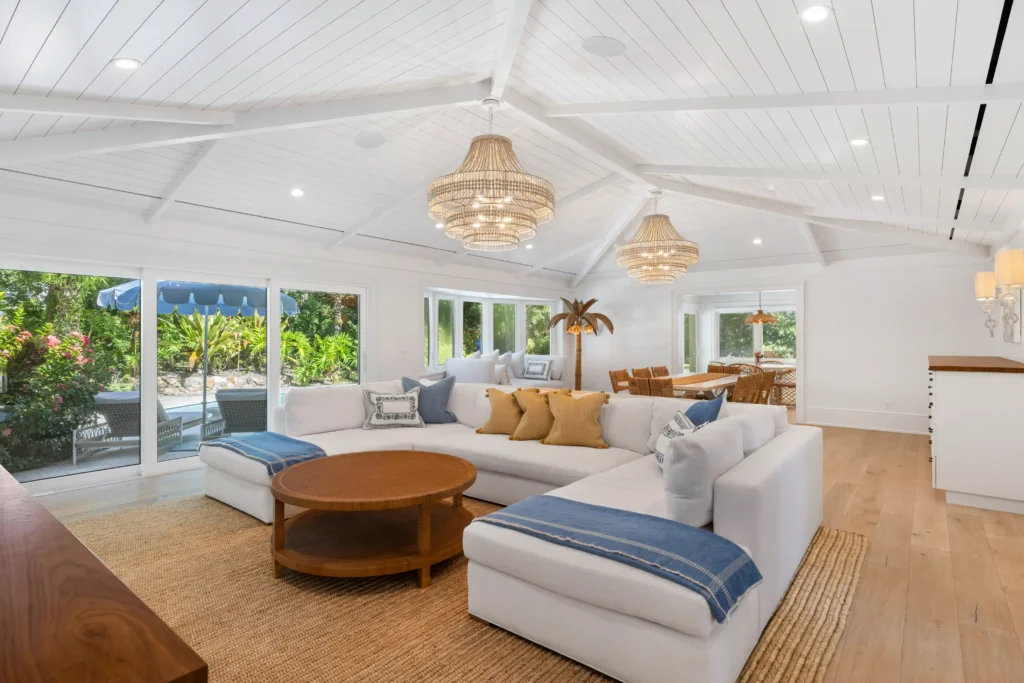 Real Estate Photographer Port St. Lucie | Commercial Real Estate Photography in Port St. Lucie | Airbnb Professional Photography | Vero Beach Real Estate Listing | Real Estate Photography Near Me