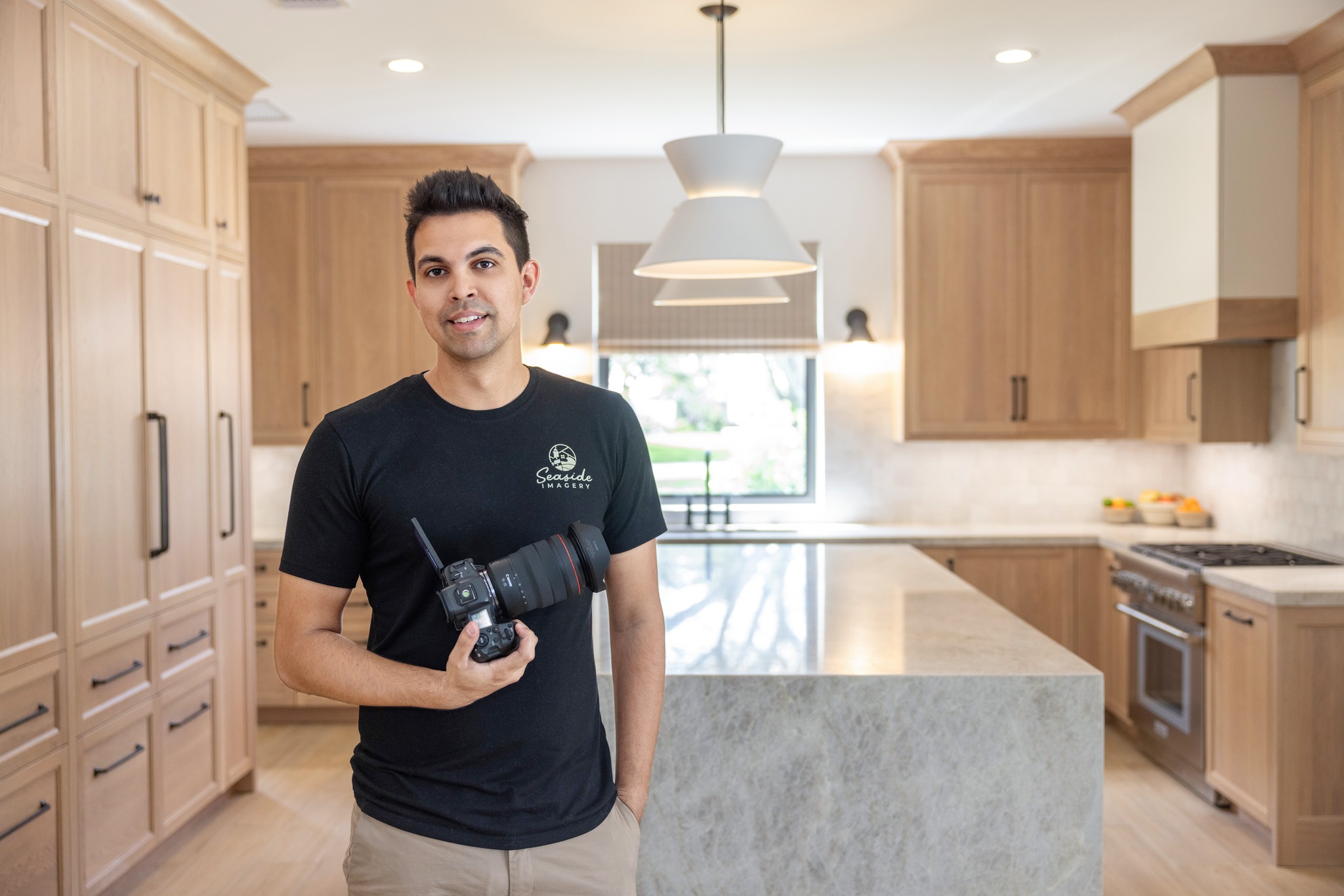 Matt Fulcher of seasideimagery holding a camera